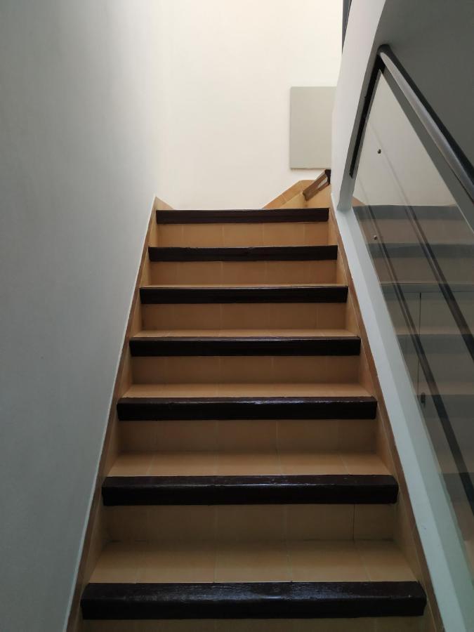 Apartamento Torres19 Sevilla Buitenkant foto