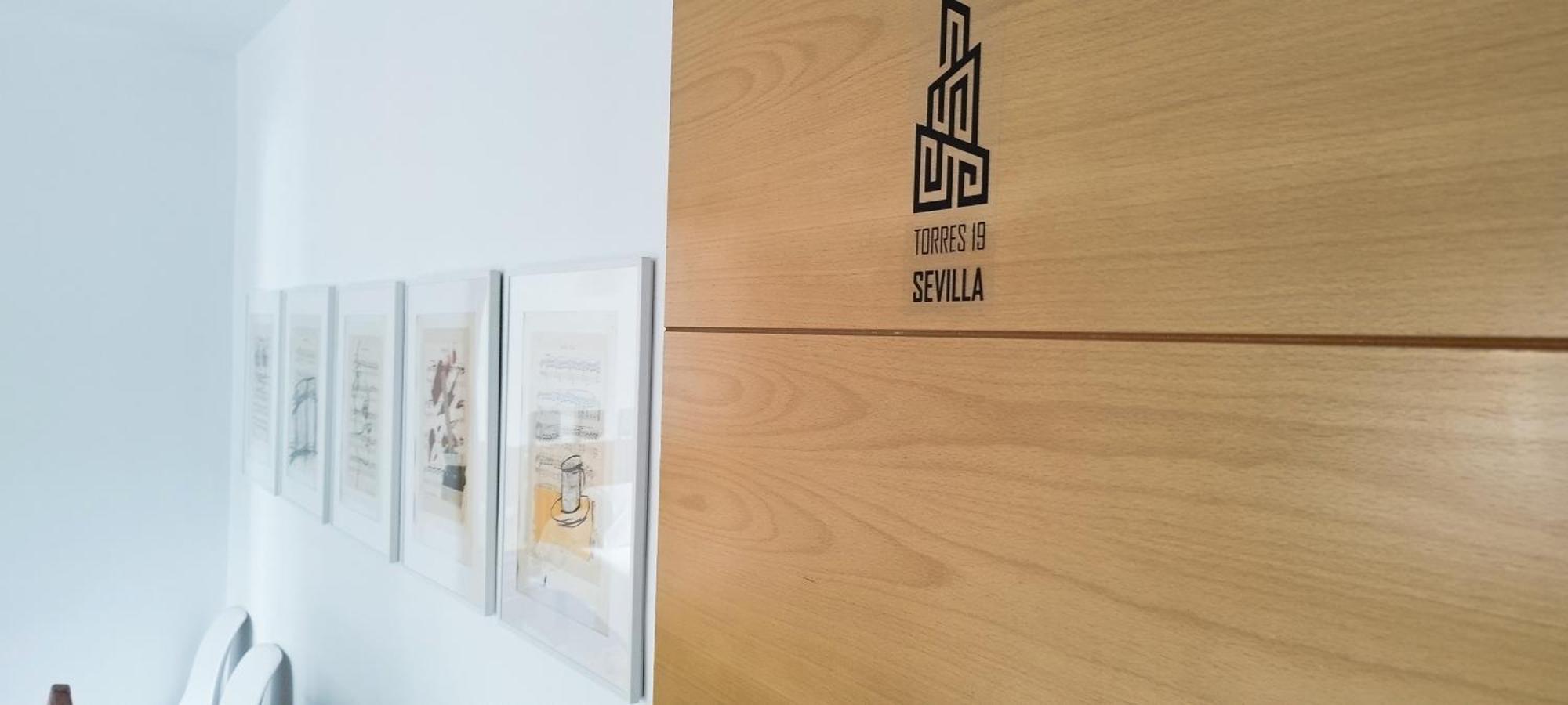 Apartamento Torres19 Sevilla Buitenkant foto